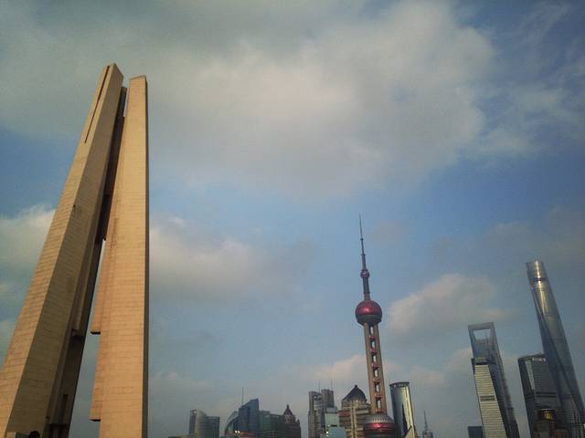 上海市人民英雄纪念塔