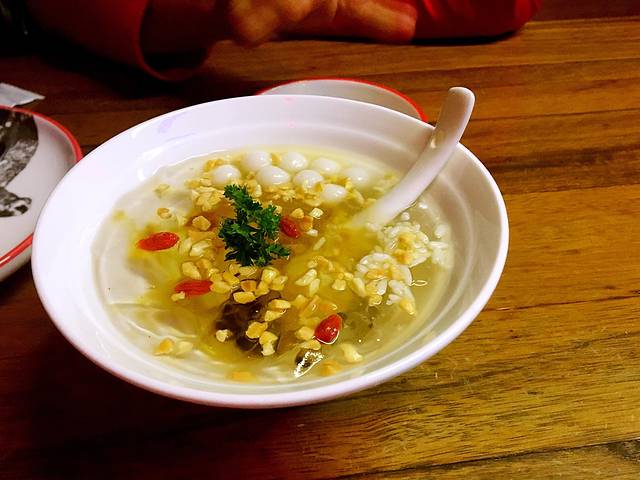 杭州西湖湖滨南宋御街丽正门酒店·新白鹿餐厅(西湖银泰店)