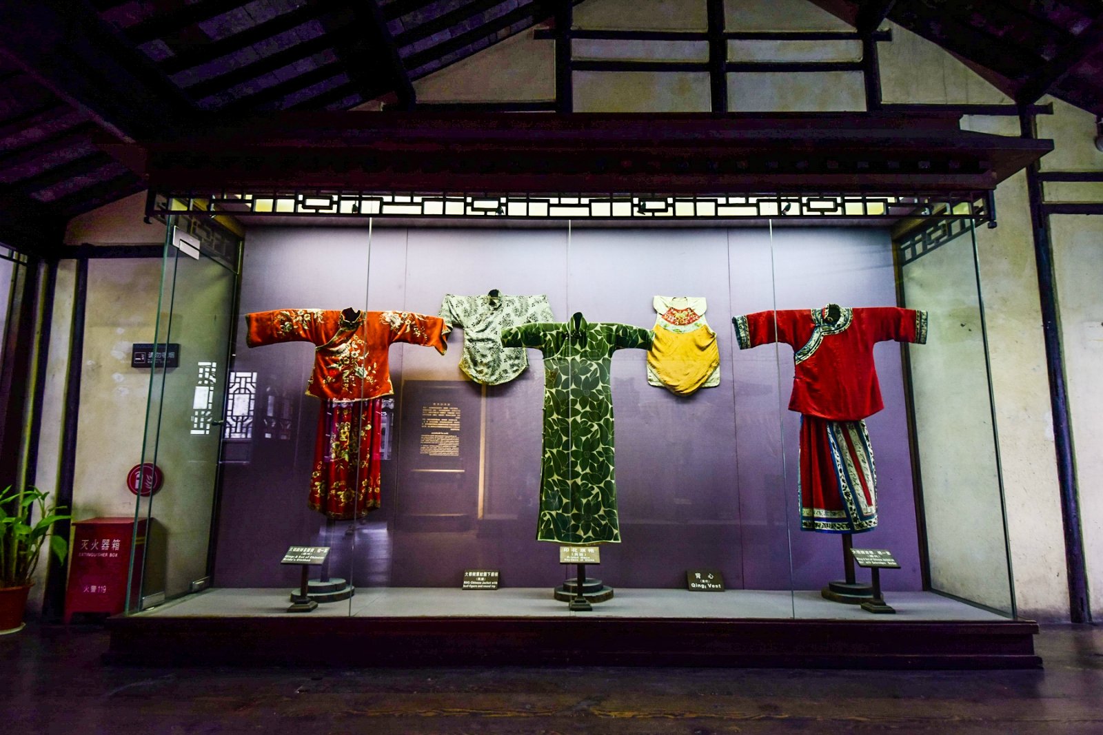 2024中国纽扣博物馆游玩攻略,④,最佳旅游季节:西塘的盛...【去哪儿攻