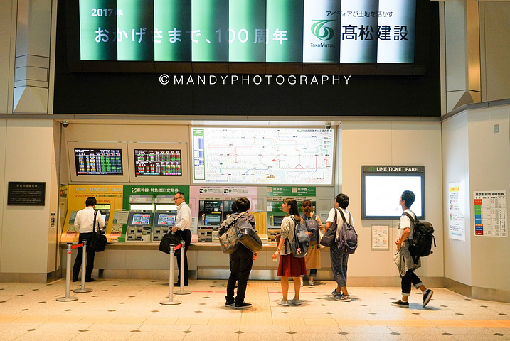 "作为东京的交通一大枢纽，这里是两层楼的复合型车站，十余条新干线、地下铁都经过这里，位于丸之内商业圈_东京站"的评论图片