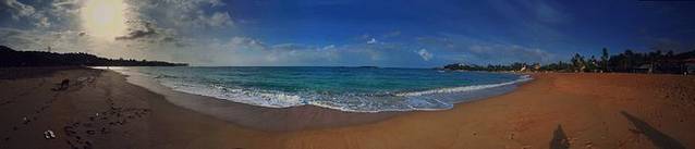 乌纳瓦吐纳海滩