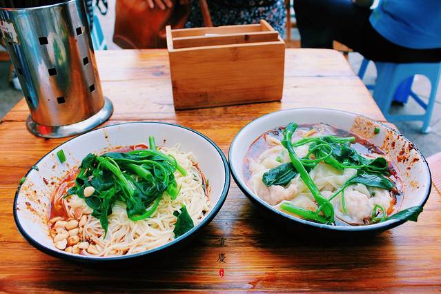 惠氏抄手(解放碑步行街店)