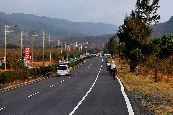 台南是个美丽的城市,街道整洁漂亮,留有很多郑成功的遗迹,但150公里的