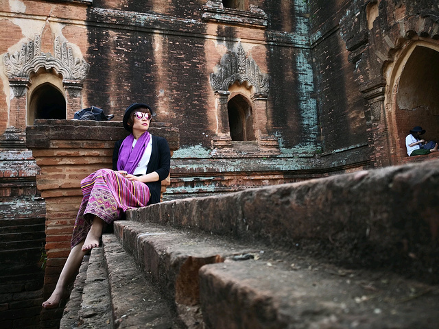 构图不错吧。但由于咳嗽厉害,还有点发烧因此