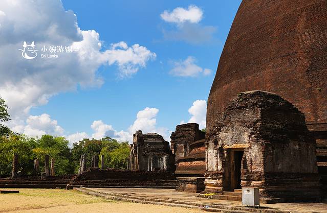 波隆纳鲁沃古城皇家宫殿
