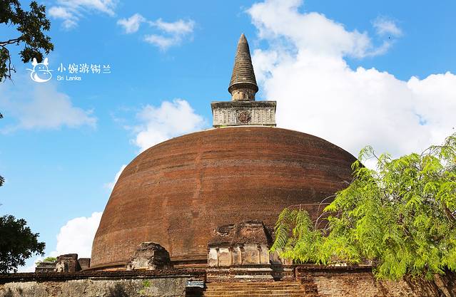波隆纳鲁沃古城皇家宫殿