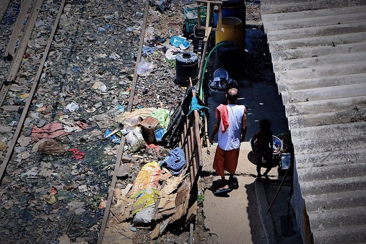 印度严格的种姓制度在贫民窟就是最好的体现,