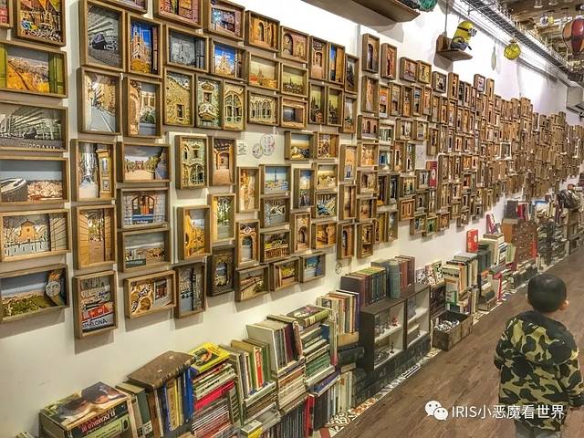 巴塞罗那罗卡购物村