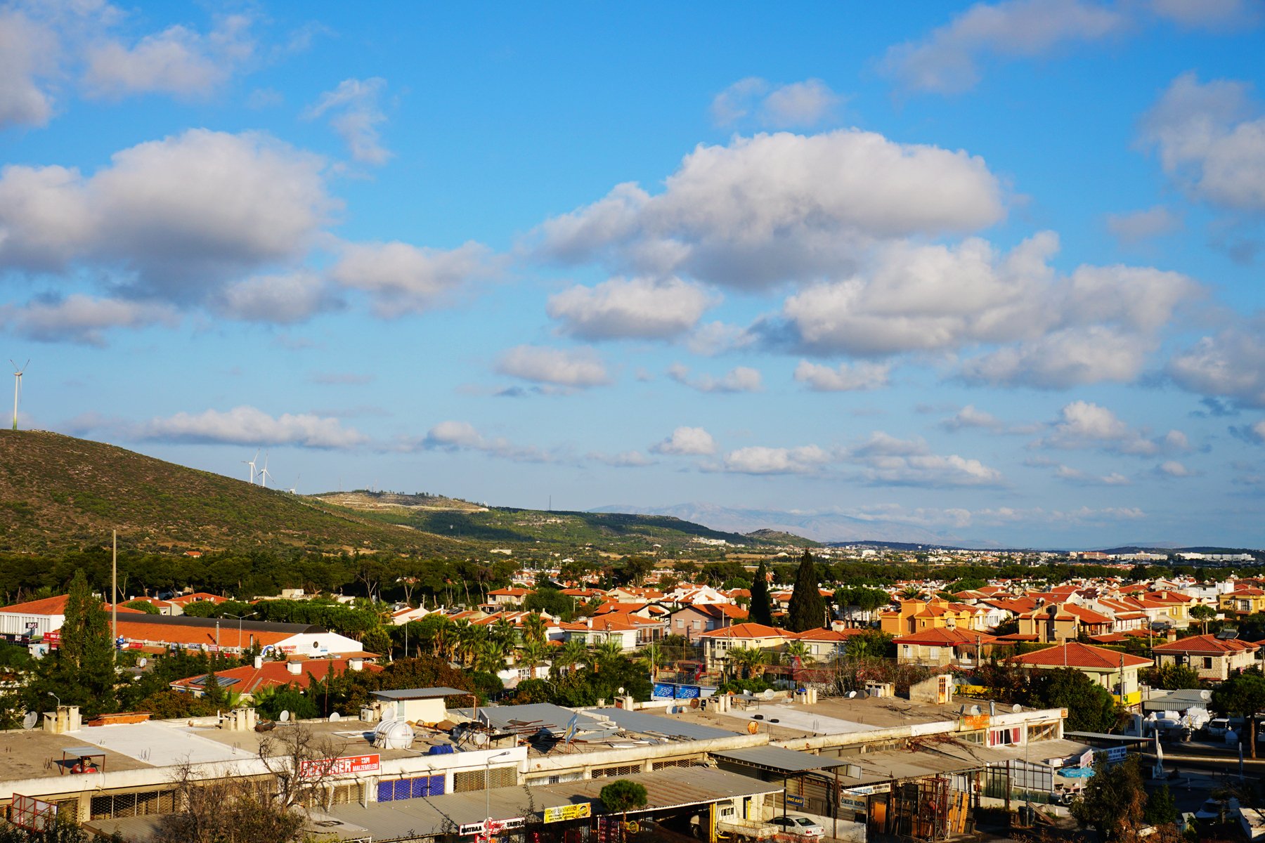 这个风车算是阿拉恰特小镇的一个标志物了也算不上景点土耳其最美爱琴
