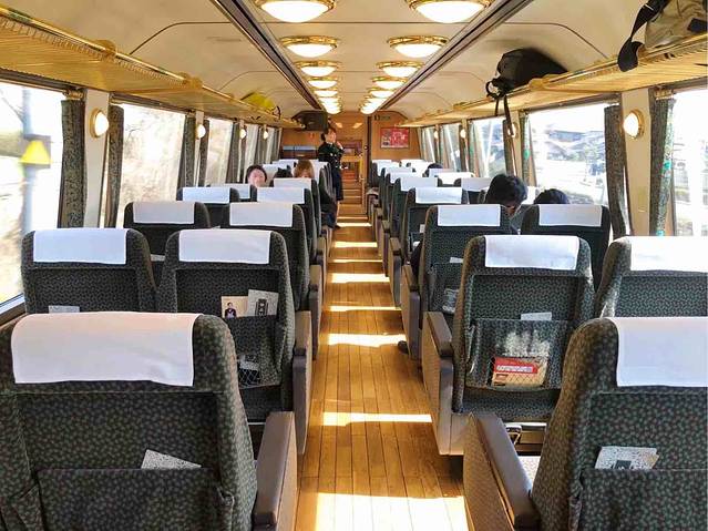 由布院之森观光列车