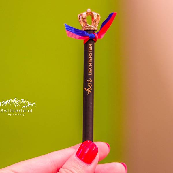 列支敦士登国旗含义_列支敦士登人均收入(2)