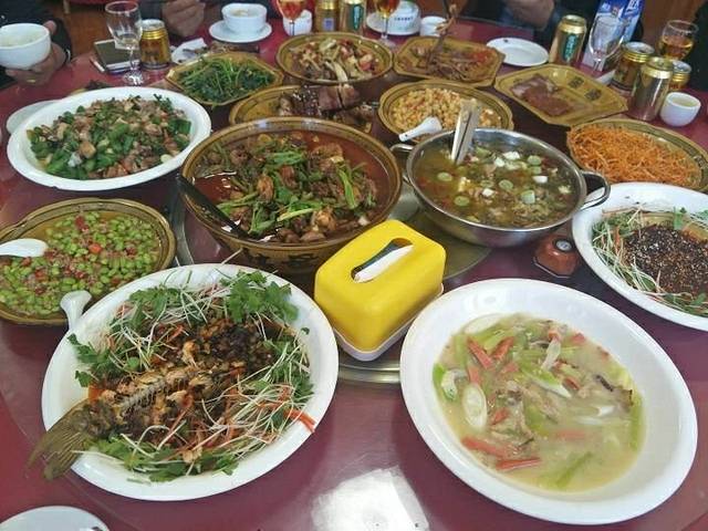 邛崃甜皮鸭川菜馆