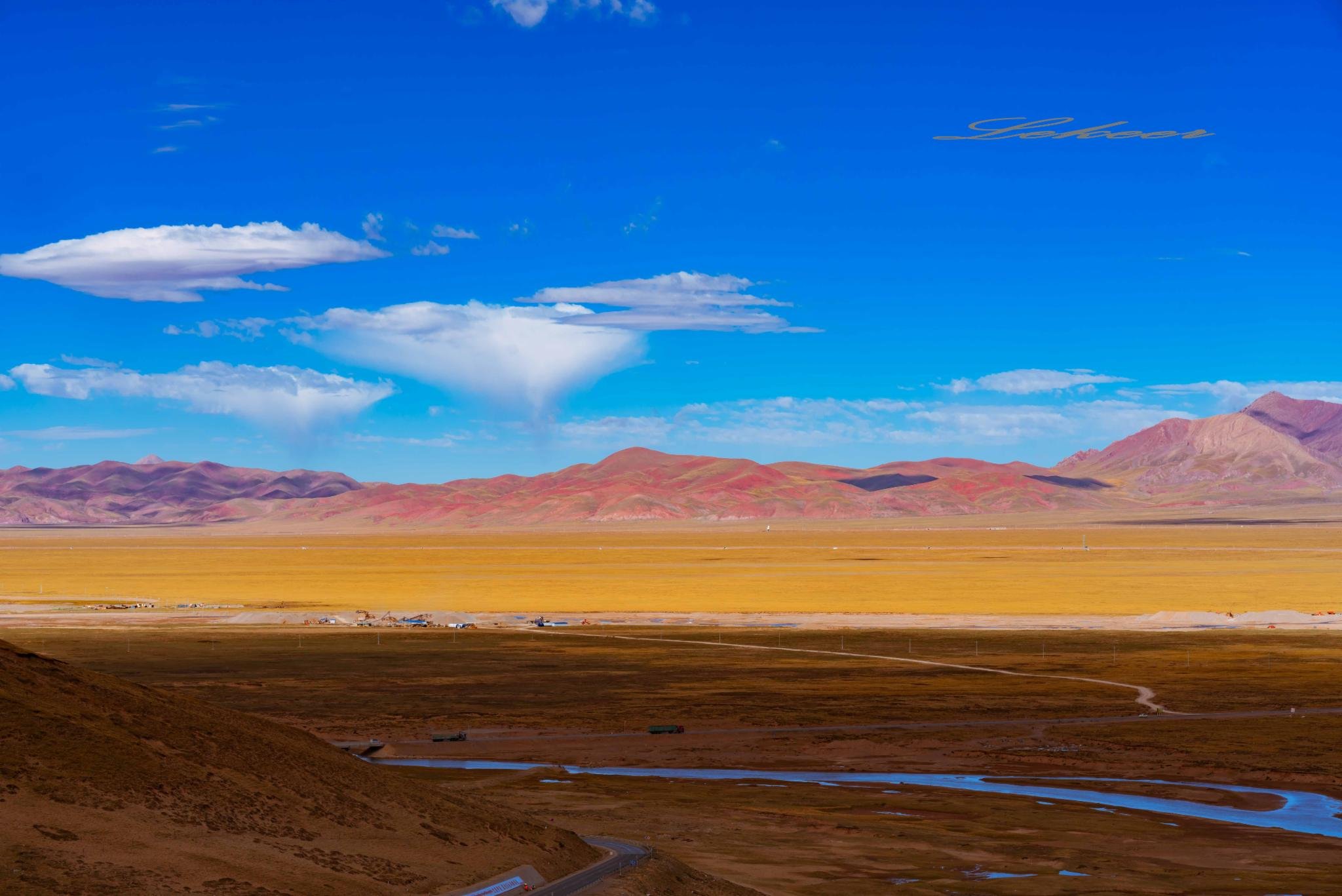 路书暨攻略 那曲市色尼区境内洪积宽谷盆地中的高原大平原之那曲河,大