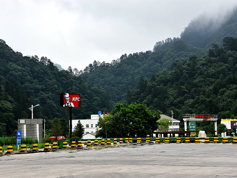 陕西师范大学(雁塔校区)旅游景点图片