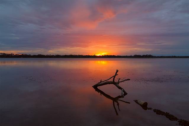 蒂瑟默哈拉默湖