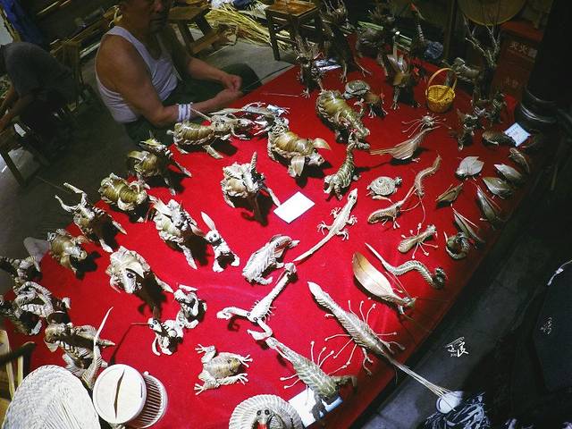 猫的天空之城概念书店(周庄文化街店)