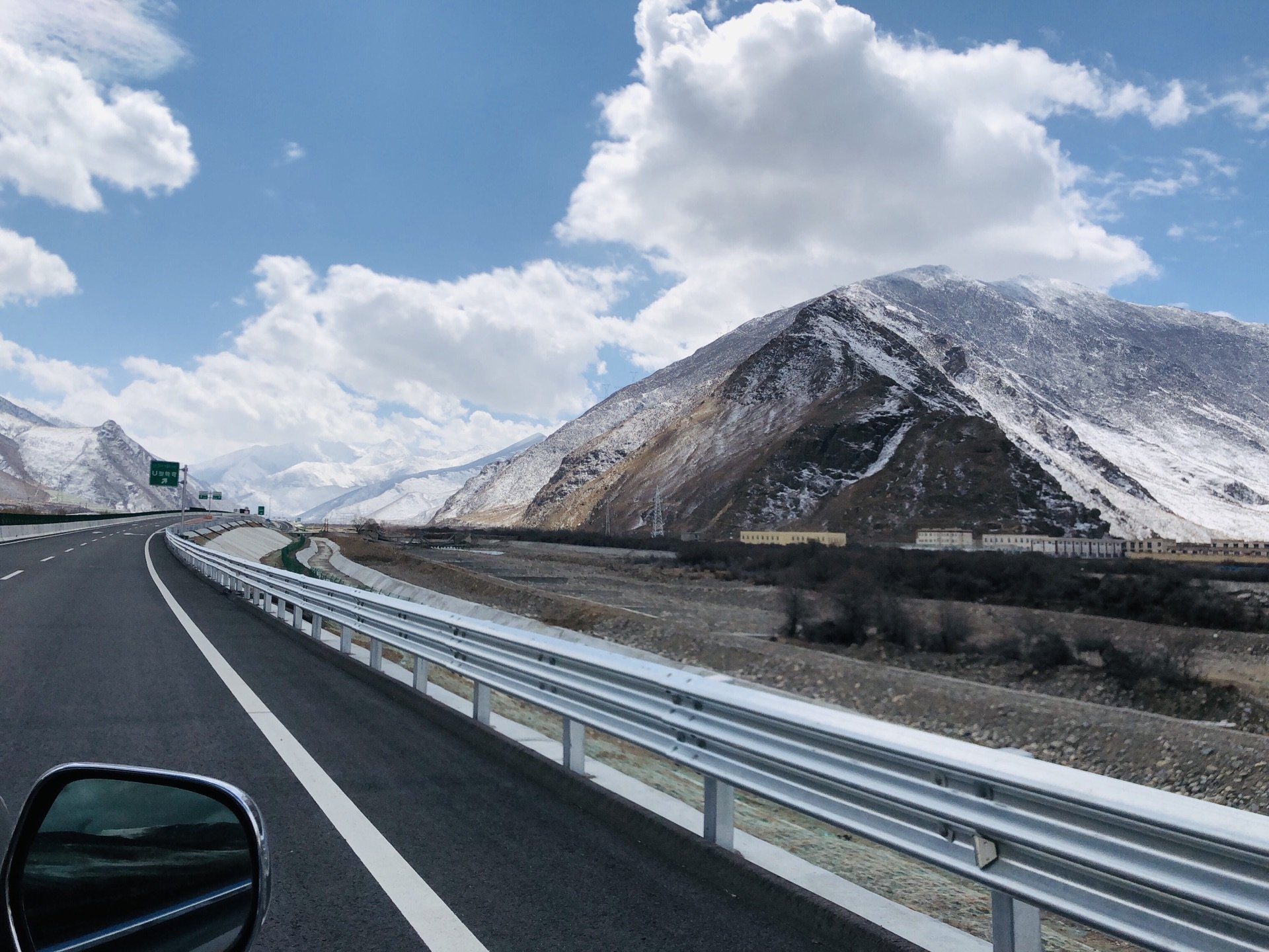 身体和灵魂总要有一个在路上狂奔,终于合二为一了