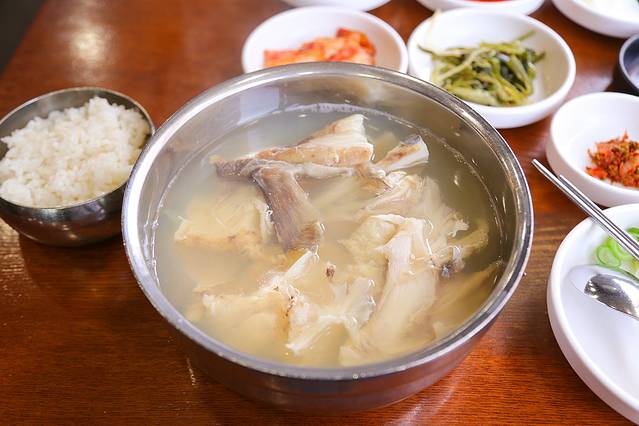 Sok Ssiwonhan Daegutang