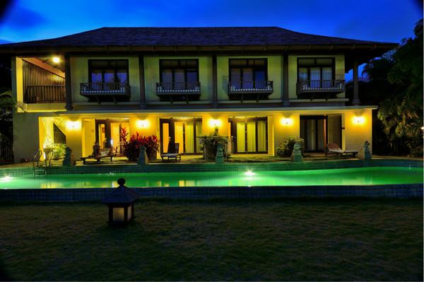 亚龙湾五号度假别墅酒店峇诺东南亚餐厅