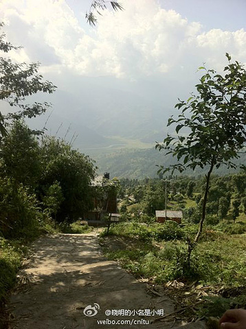 .语言是尼泊尔语和英语,在城市里英语基本可以