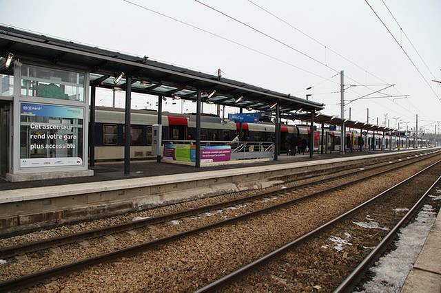 两家六口22天法国浪漫全景游(上)