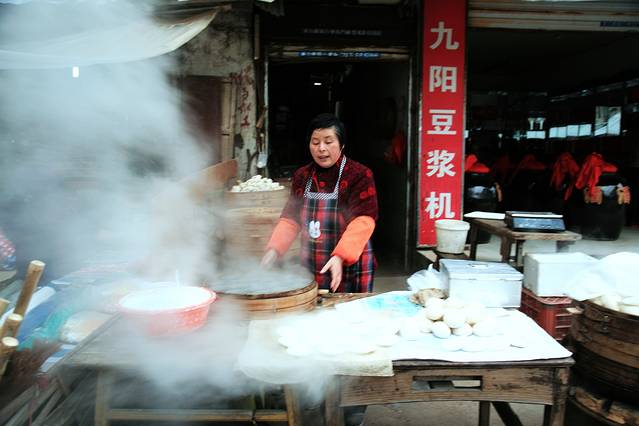 深渡码头游船游