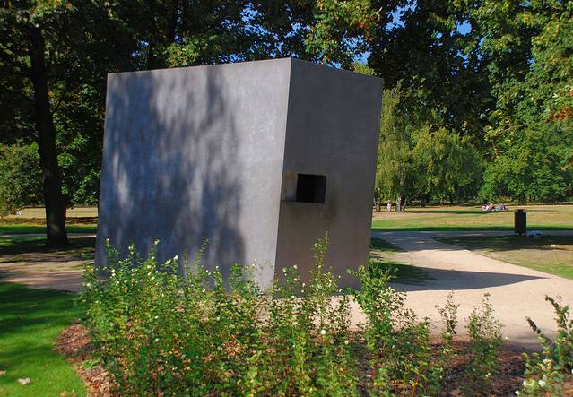 纳粹屠杀同性恋受害者纪念碑