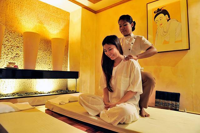 你知道正儿八经的泰式按摩吗?