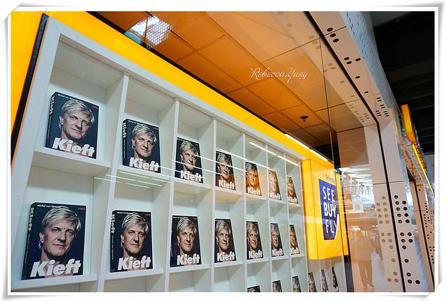 西佛尔国际机场