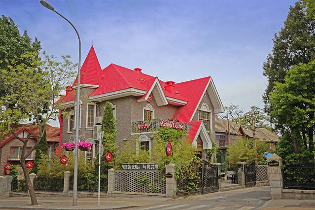 南山旅游风情一条街