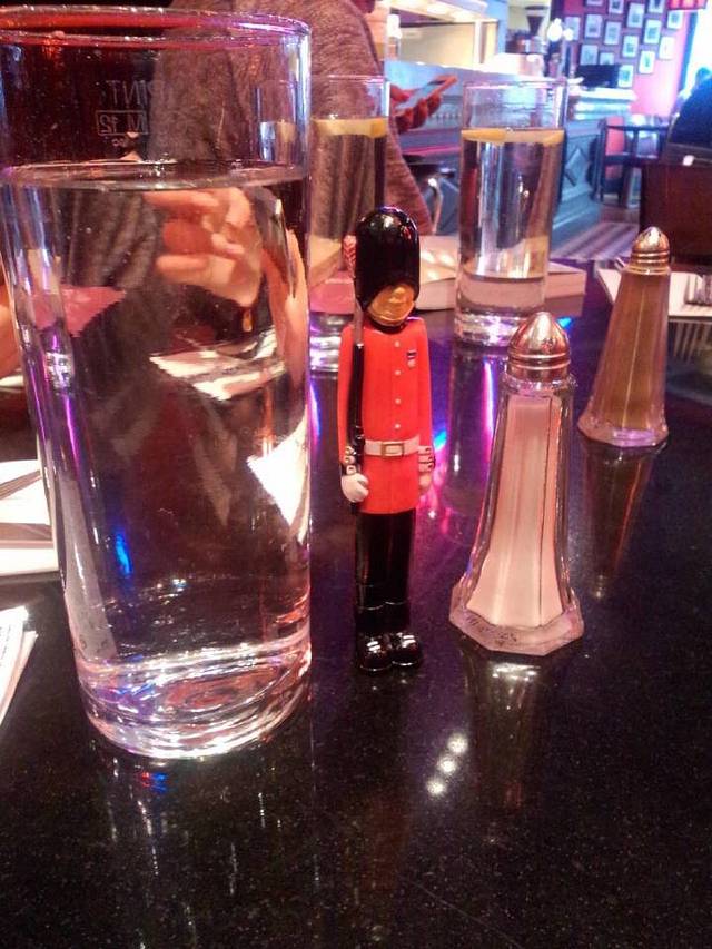 Hy's Steak House - Waikiki