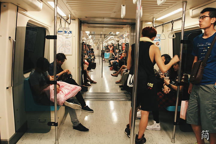 2017各有特色的捷运站。晚餐去了一家在台湾做日本料理有些历史且口碑不错的美观园阿叔的啤酒~桃园机场_西门町评论 - 去哪儿攻略社区