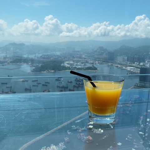 2017由于小黄人大电影要到9月才在内地公映,