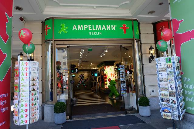 柏林红绿灯小人纪念品店