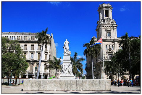 关于哈瓦那革命广场 革命广场是哈瓦那市中心的著名