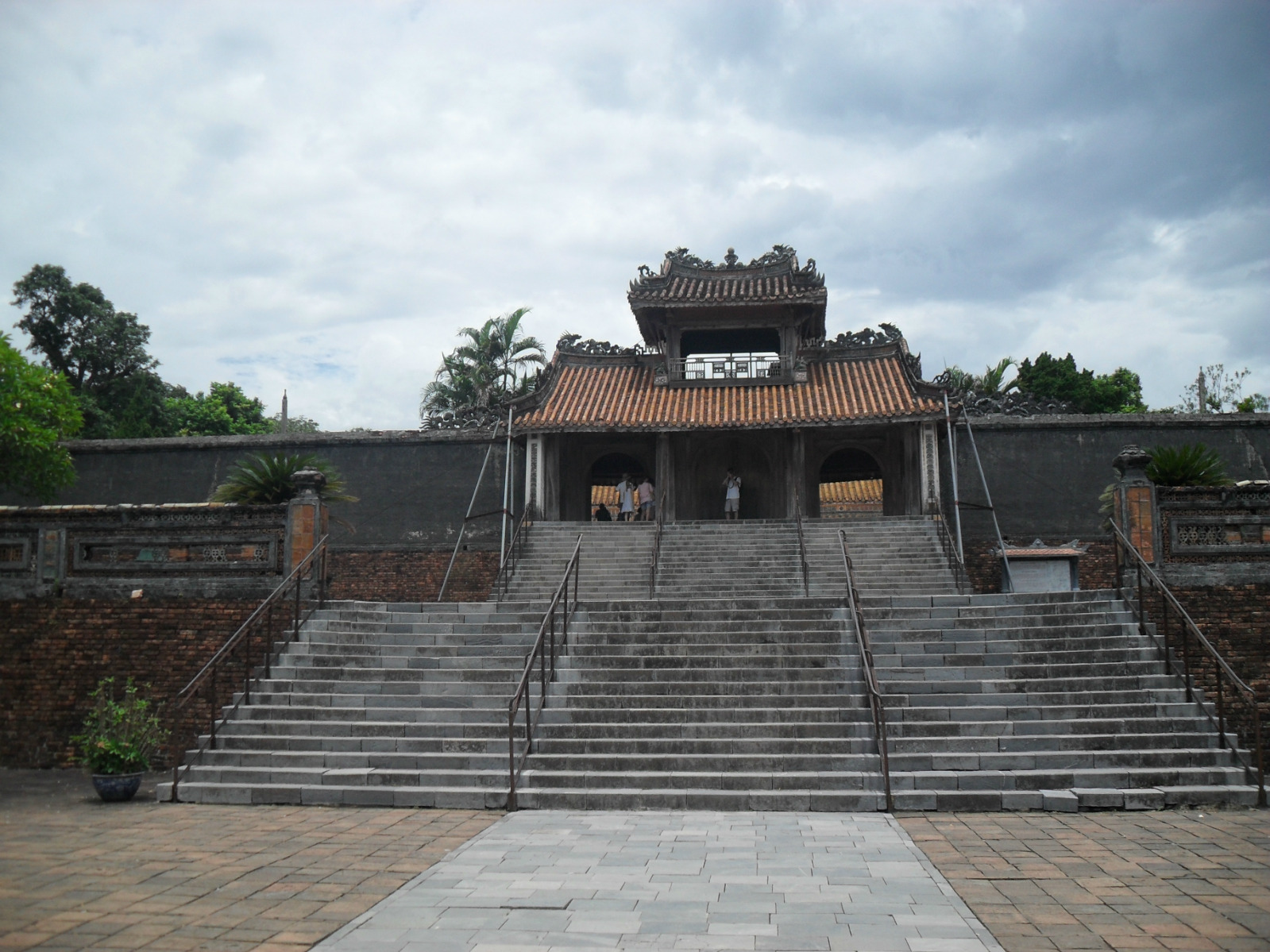 2021嗣德皇陵游玩攻略,从<a class=a_poi_link hre.