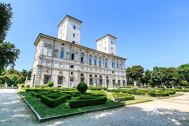 博尔盖赛美术馆