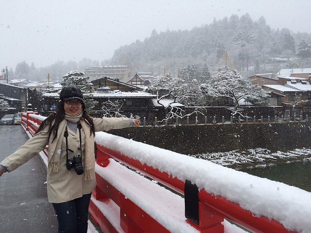 "神奇的是下起了雪，呈现出与昨日晶莹剔透完全不同的景色。天放晴啦_三町古街"的评论图片