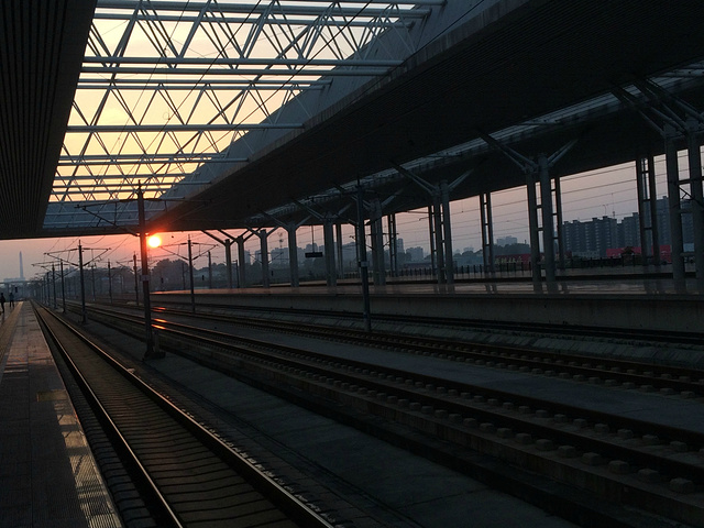 所有的门票.走完一圈很累,于是直奔火车站,回家啦