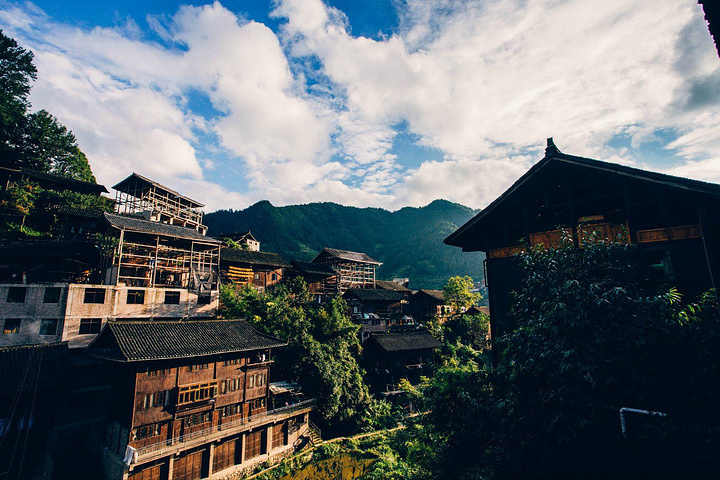 千户能够买多次进出千户的门票,但是需要身份