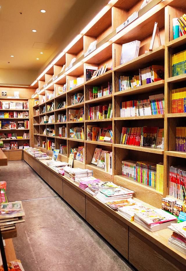 星巴克(TSUTAYA EBISUBASHI)