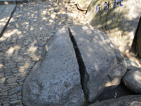 试剑石旅游景点图片