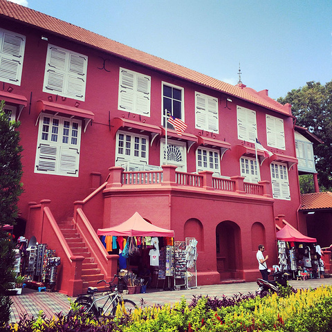 红屋是荷兰殖民时期所遗留在马六甲的历史建筑,建于1650年.