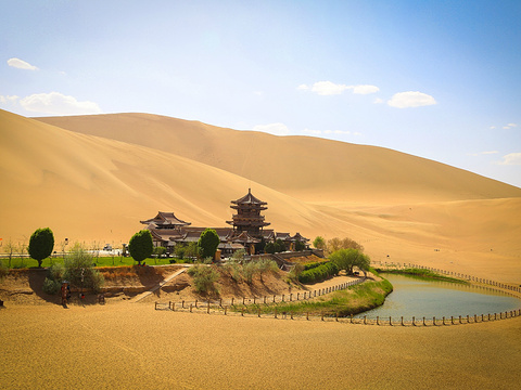 22鸣沙山月牙泉 旅游攻略 门票 地址 问答 游记点评 敦煌旅游旅游景点推荐 去哪儿攻略