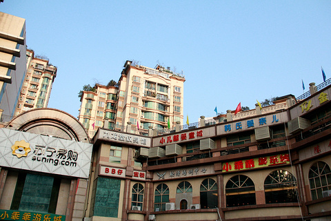 达州市中心广场旅游景点攻略图