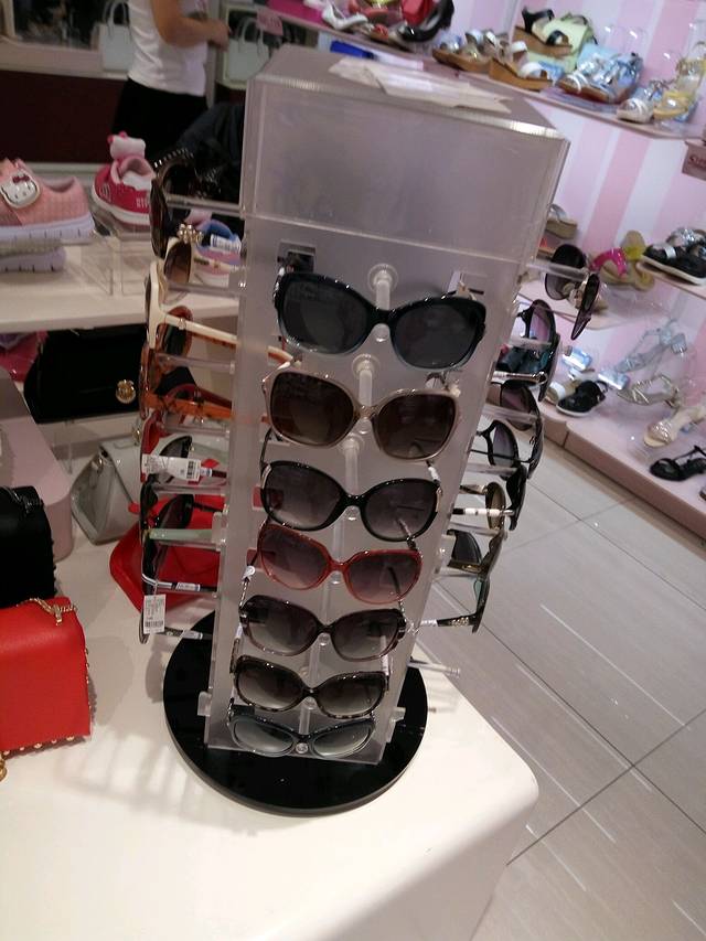 达芙妮(金马路店)