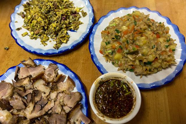 喜洲四方街食店