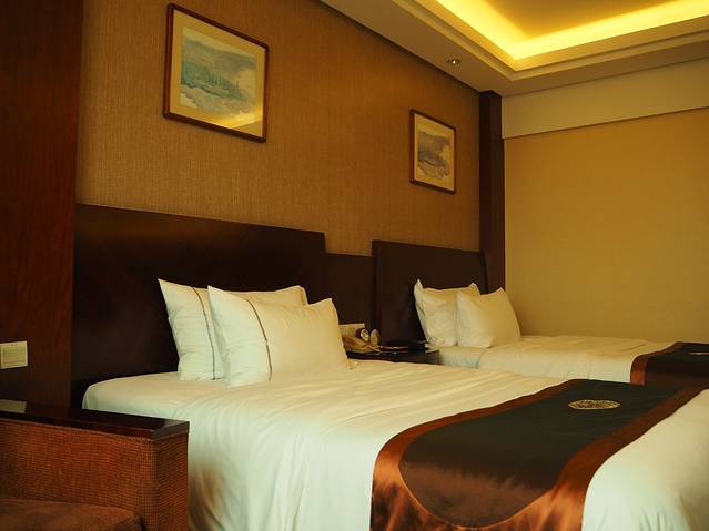 游记详情 大觉寺——风雨走廊 大觉寺——大雄宝殿 灵谷洞——中央