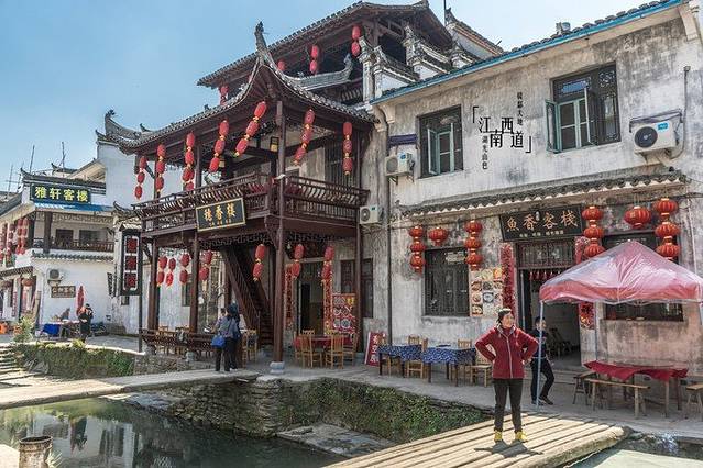 游记详情 文昌星(即文桂)属金,南斗,司科甲,乃文魁之星.