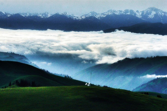 伊犁人均_伊犁风景